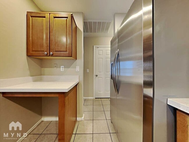 Foto del edificio - 3420 W St Anne Ave