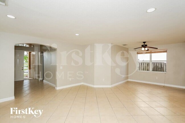 Foto del edificio - 16436 SW 67th Terrace