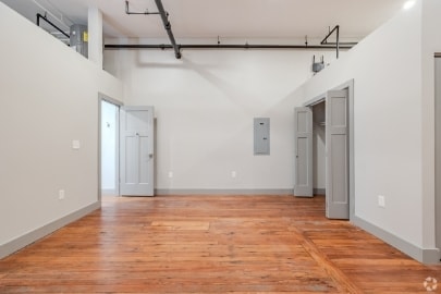 Building Photo - 452 2nd St