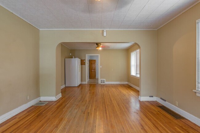 Foto del edificio - 220 W Madison St