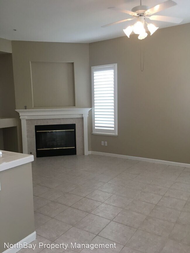 Building Photo - 3 br, 2 bath House - 8031 Mainsail Dr