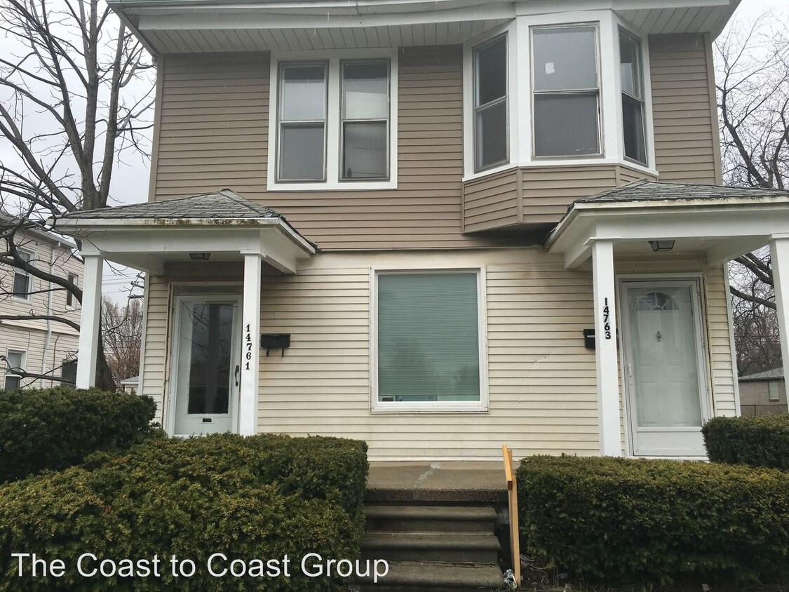 Foto principal - 3 br, 1 bath Apartment - 14761 Stephens