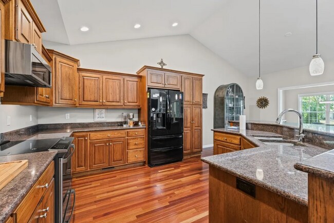 Foto del edificio - 1632 Cobblefield Rd