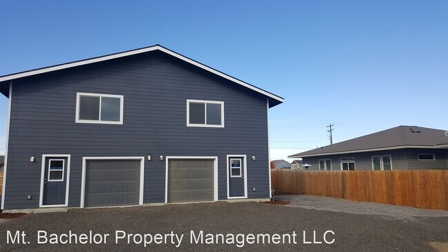 Building Photo - 3 br, 2.5 bath House - 1144 NW 19th St.