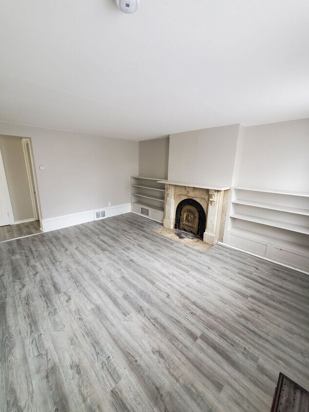 Foto principal - 2467 S Burrell St