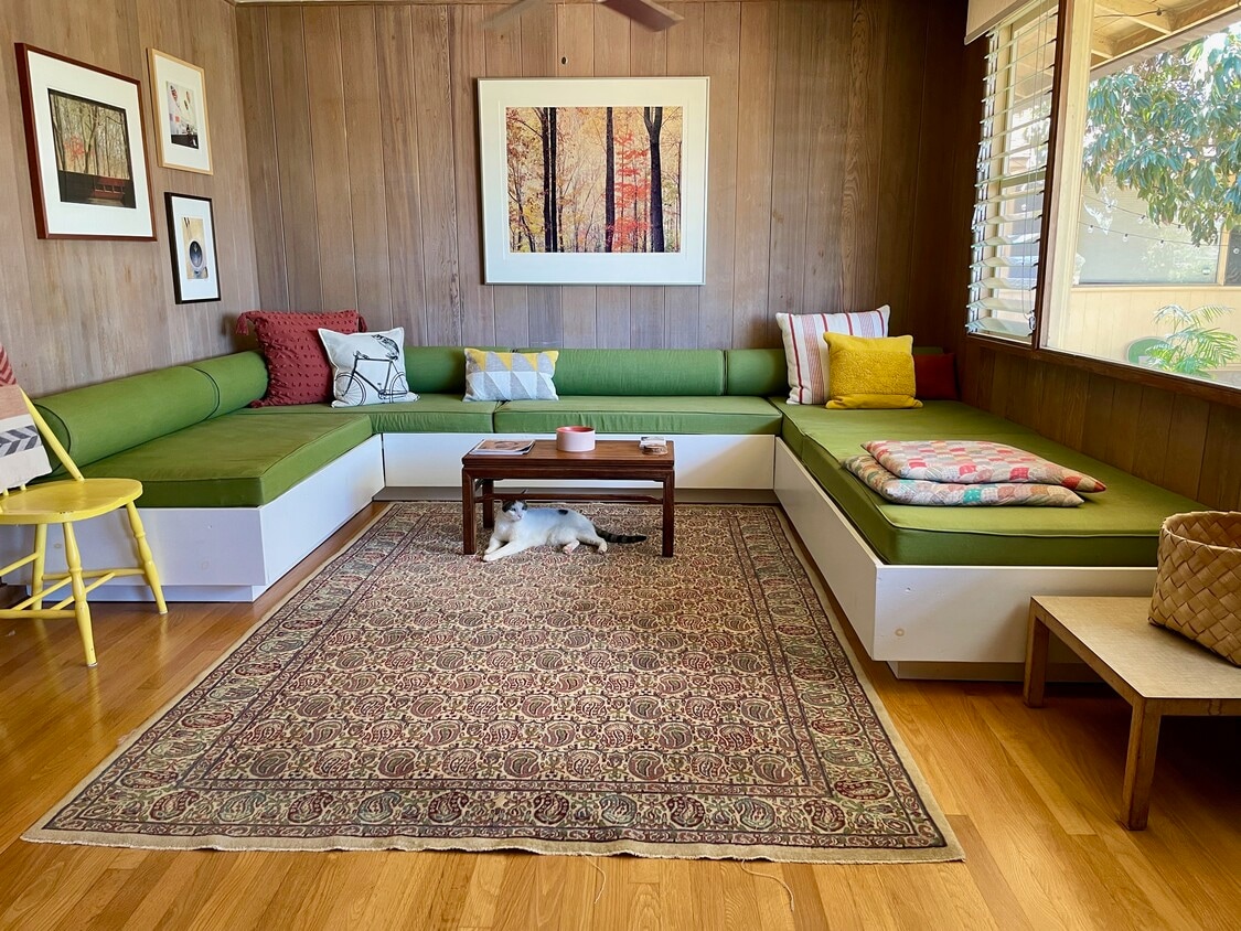 Wraparound couch can remain, if desired - 631 10th Ave