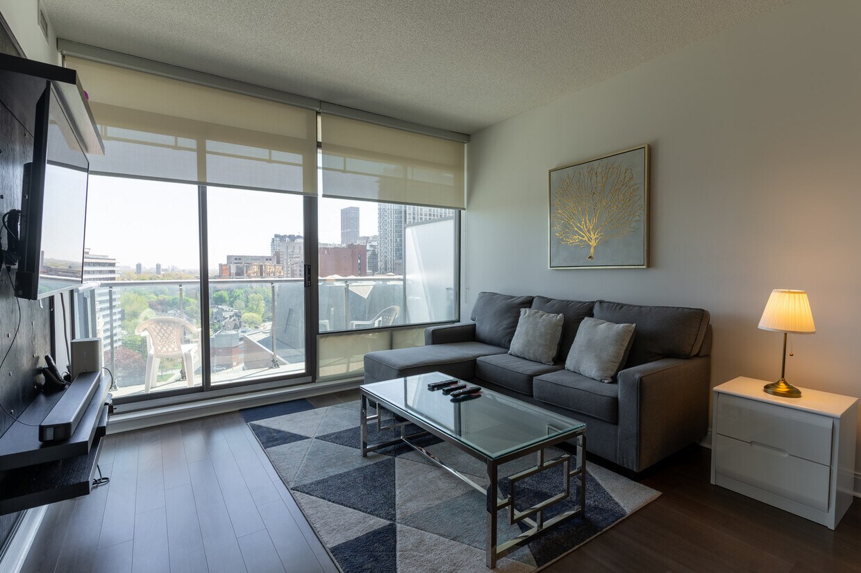 Photo principale - 19 Yorkville Ave