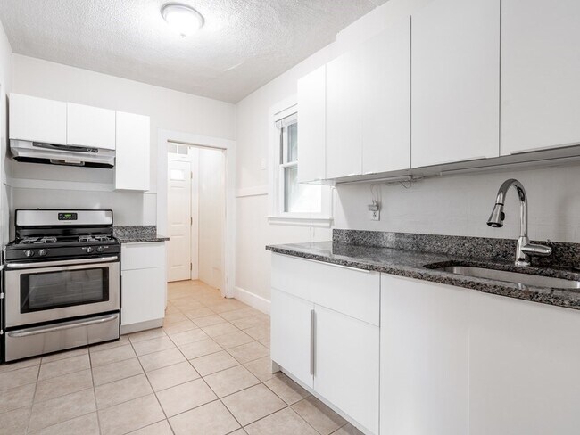 Foto del edificio - 8 Westerly St