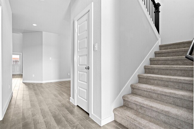 Foto del edificio - 5419 Sunstone Cir
