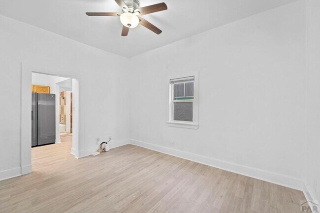 Building Photo - ALL PROSPECTIVE TENANTS MUST SUBMIT A $58 ...