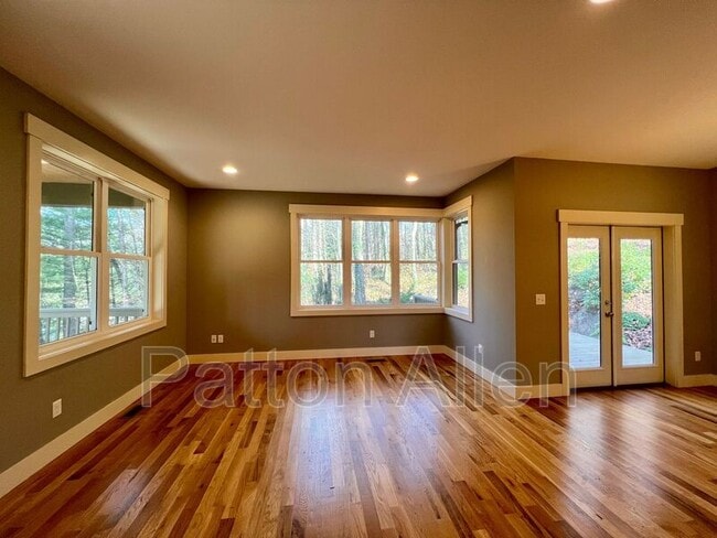 Building Photo - 12 Beaverdam Knoll Rd