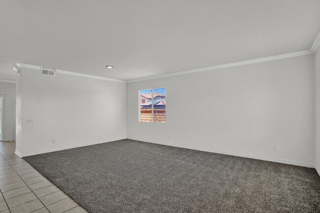 Building Photo - 147 Playa Ct