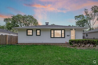 Building Photo - 1107 Campbell Ave