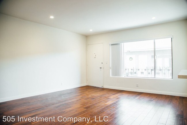 Building Photo - 1343 N Martel Ave