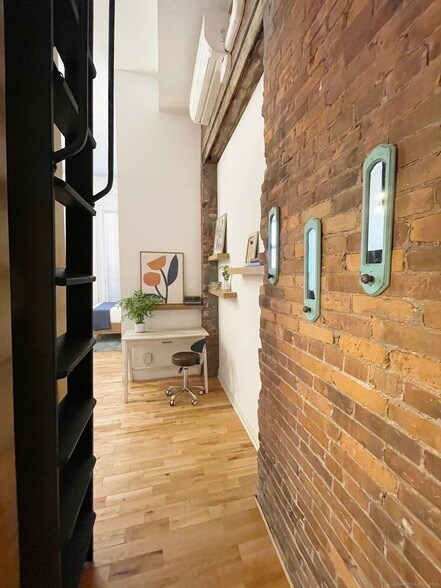 Foto del edificio - 139 Orange St