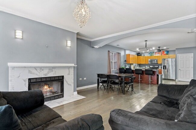 Foto del edificio - 4736 S Drexel Blvd