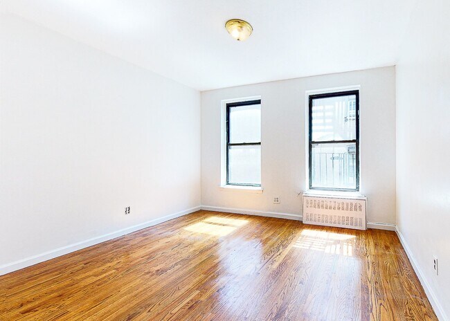 Building Photo - Don’t Miss Out on This Spacious 1 Bedroom ...