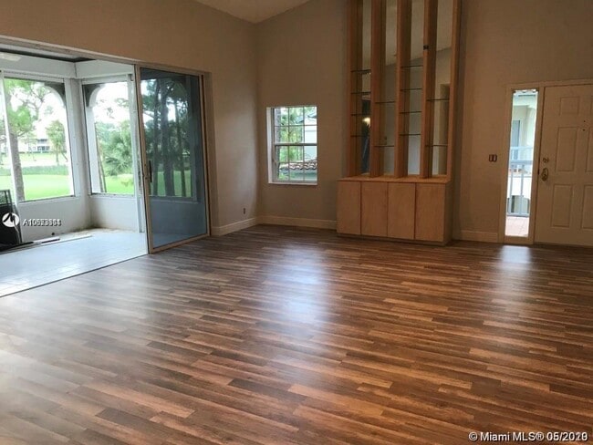 Building Photo - 104 Ryder Cup Cir S