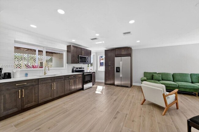 Foto del edificio - 756 S Cinnamon Rd