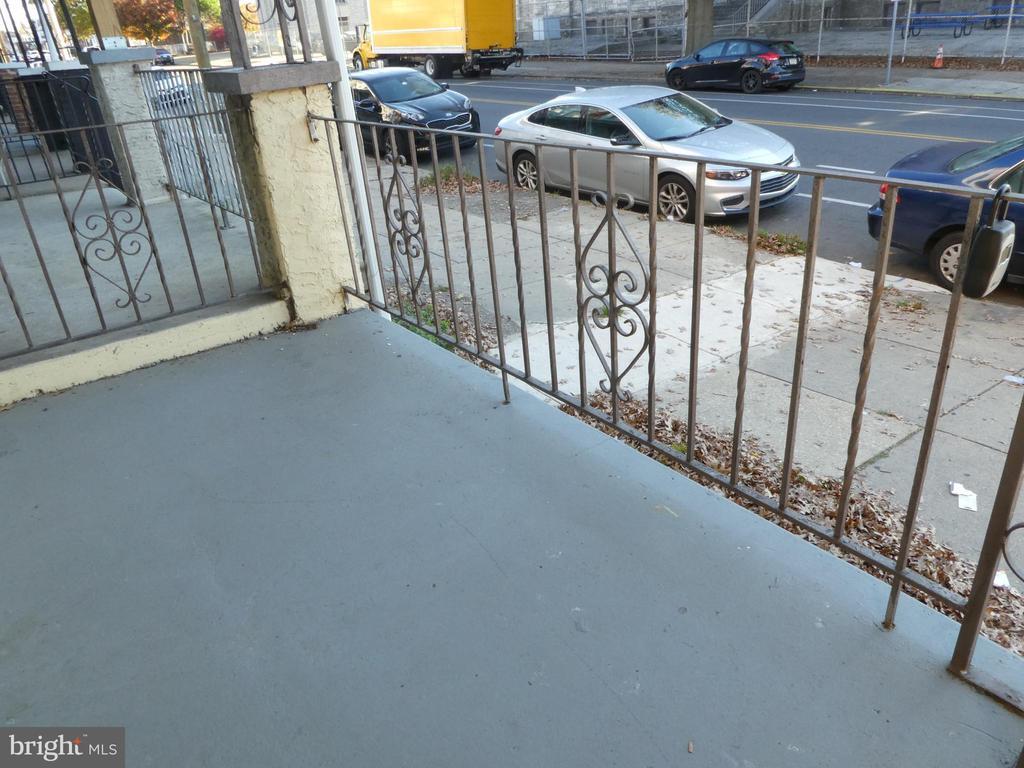 Foto principal - 6361 Buist Ave
