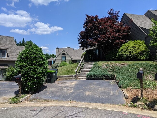 Building Photo - 1273 Millpond Rd