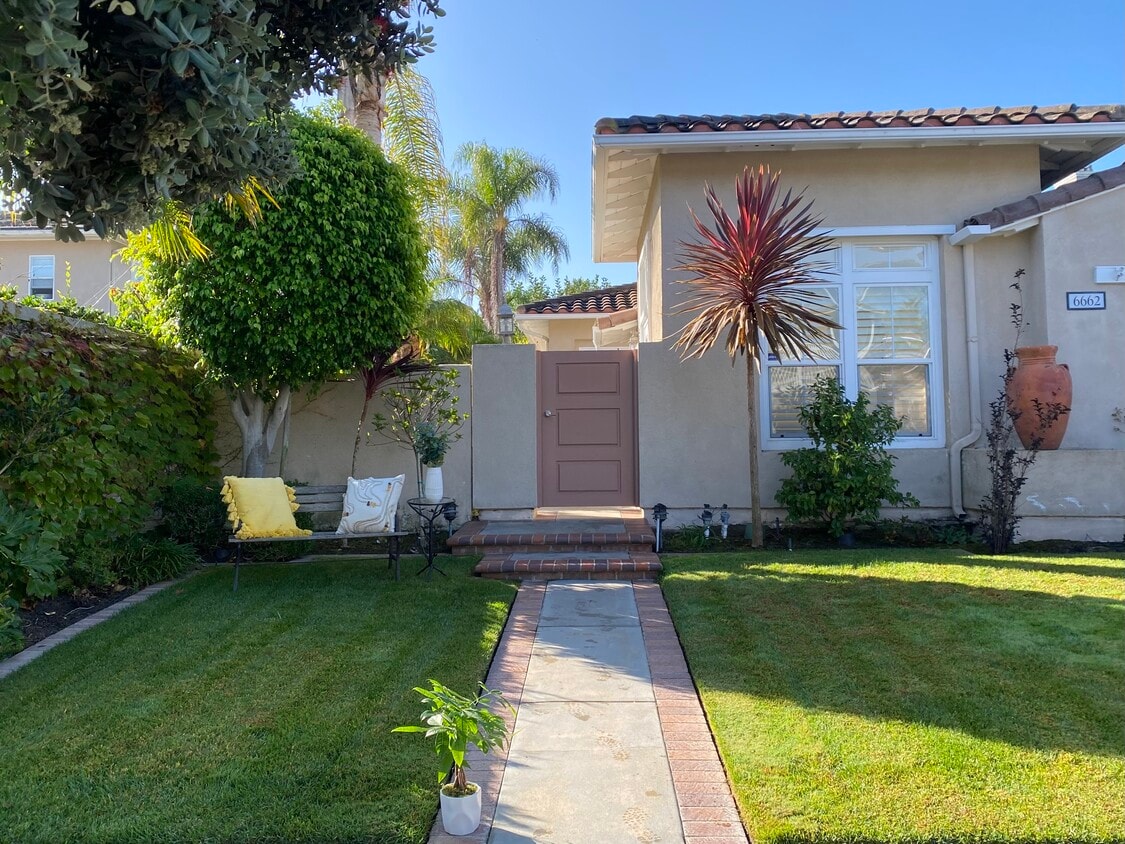 Welcome Home! - 6662 Brentwood Dr