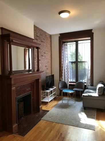 Building Photo - 533 W 149th St