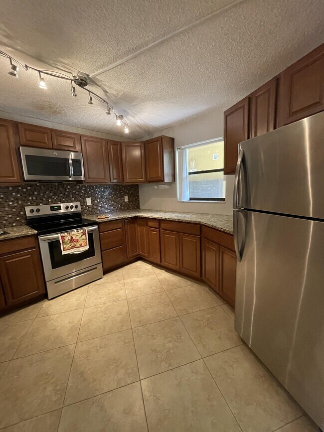 Foto del edificio - 9044 NW 28th Dr