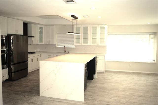 Foto del edificio - 2721 Timberleaf Dr