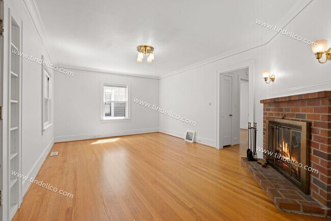 Foto del edificio - Charming Hosford-Abernethy Craftsman – 3 Bedroom Home w/ Fenced Yard - Pets Welcome!