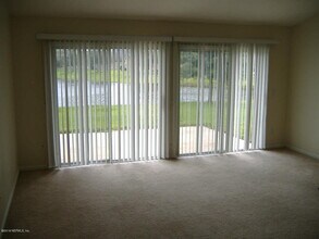 Building Photo - 14298 Fish Eagle Dr E