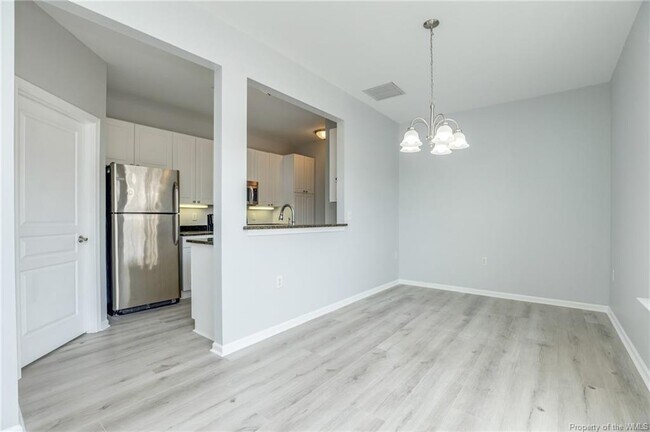 Building Photo - 2357 Wessington Dr