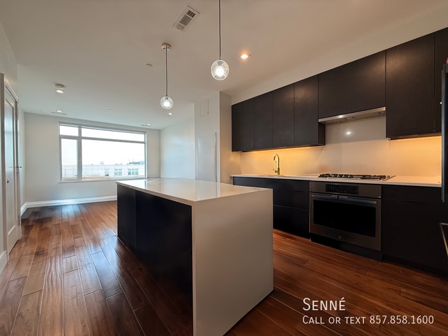 Photo - 108 Sumner St Apartment