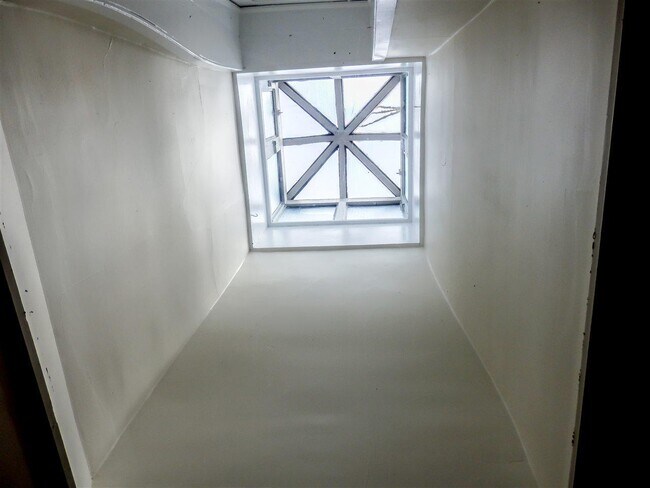 Building Photo - 31 Union Ave