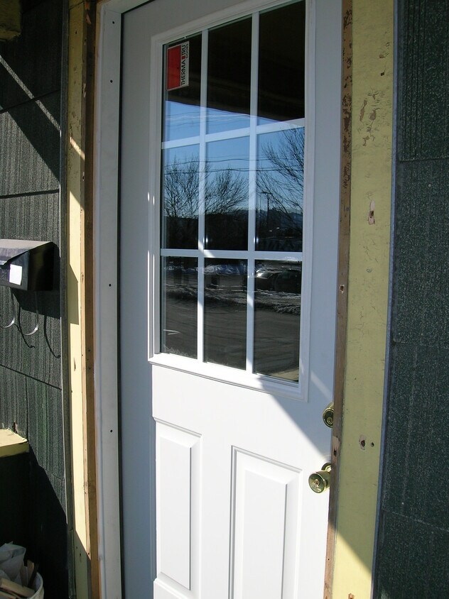 Primary Photo - 111 Eldredge St