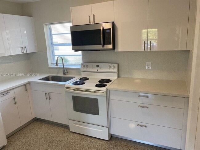 Foto del edificio - 2325 N 25th Ave
