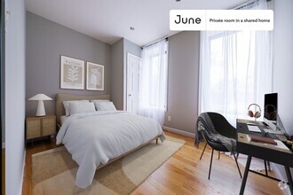 Building Photo - Private bedroom in 4 bed/2 bath Home
