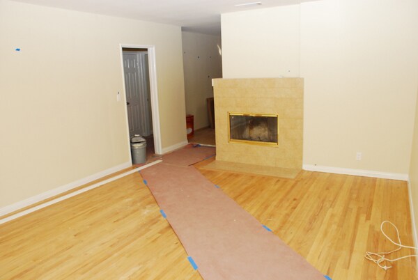 Sala de estar principal - 5338 1/2 Ben Ave