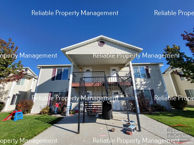 Foto del edificio - 318 Pioneer Rd