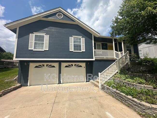 Building Photo - 1400 Cypress Dr