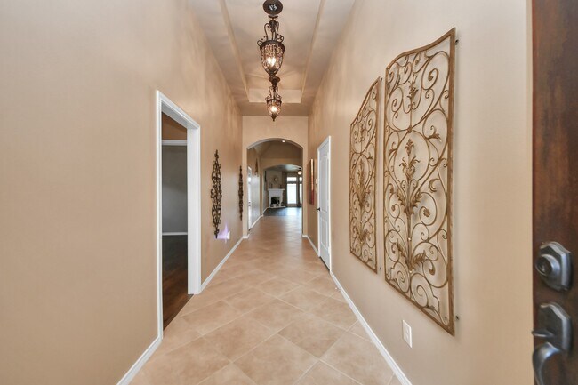 Building Photo - 4614 S Creekmont Dr