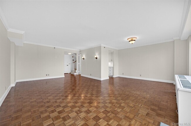Foto del edificio - 111 Cherry Valley Ave