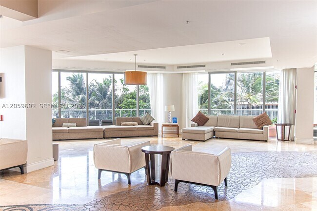 Foto del edificio - 17375 Collins Ave