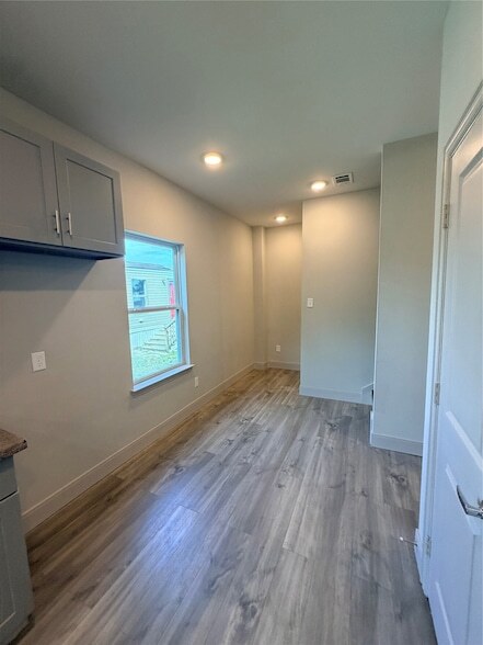 Building Photo - 130 Flamingo Bight S