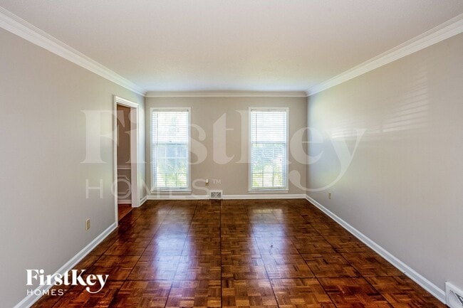 Foto del edificio - 6991 Dashwood Dr