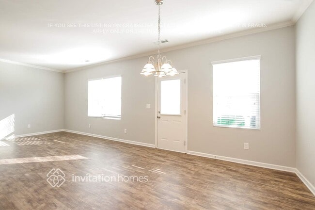 Building Photo - 12915 Longstraw Rd