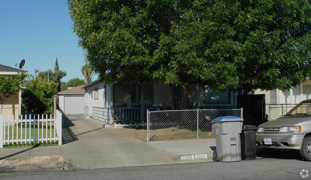Foto principal - 1087-1089 Locust St
