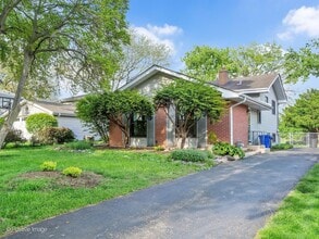 Building Photo - 229 S Milton Ave