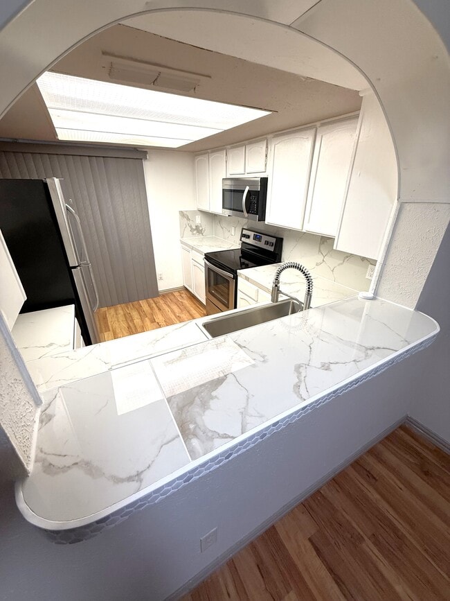 Building Photo - 4557 N O'Connor Rd