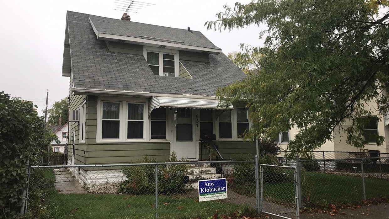 Primary Photo - Charming 3 bedroom 1 bath in University/Le...